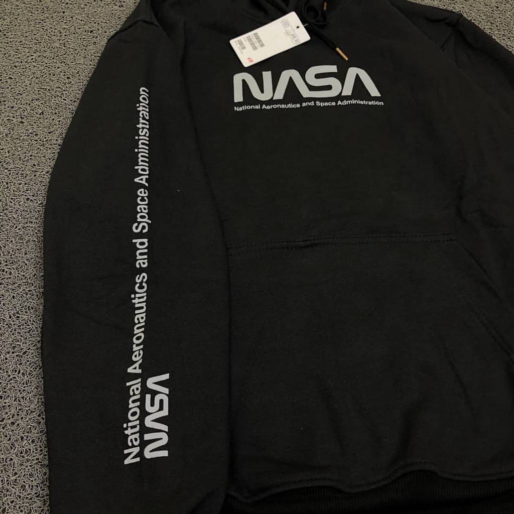 ASTROB.ID SWEATER HOODIE NASA H&amp;M /JAKET HOODIE NASA UNISEX/HOODIE SWEATER PUTIH/HOODIE JAKET WHITE/HOODIE NASA PREMIUM/JAKET SWEATER HOODIE MURAH PREMIUM NASA LIST H&amp;M FULL TAG HIGH QUALITY