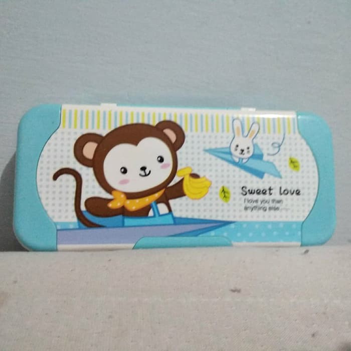 

kotak pensil -