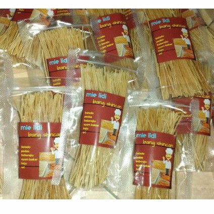 

mie biting/mie jepang/mie lidi 50 gram rasa-rasa bang shincan terlaris