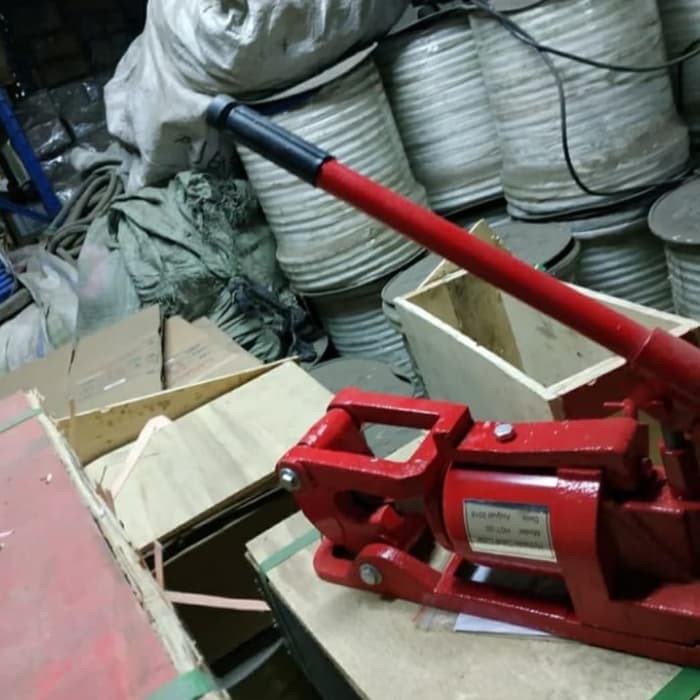 

Hydraulic cable cutter 48 mm alat potong kabel