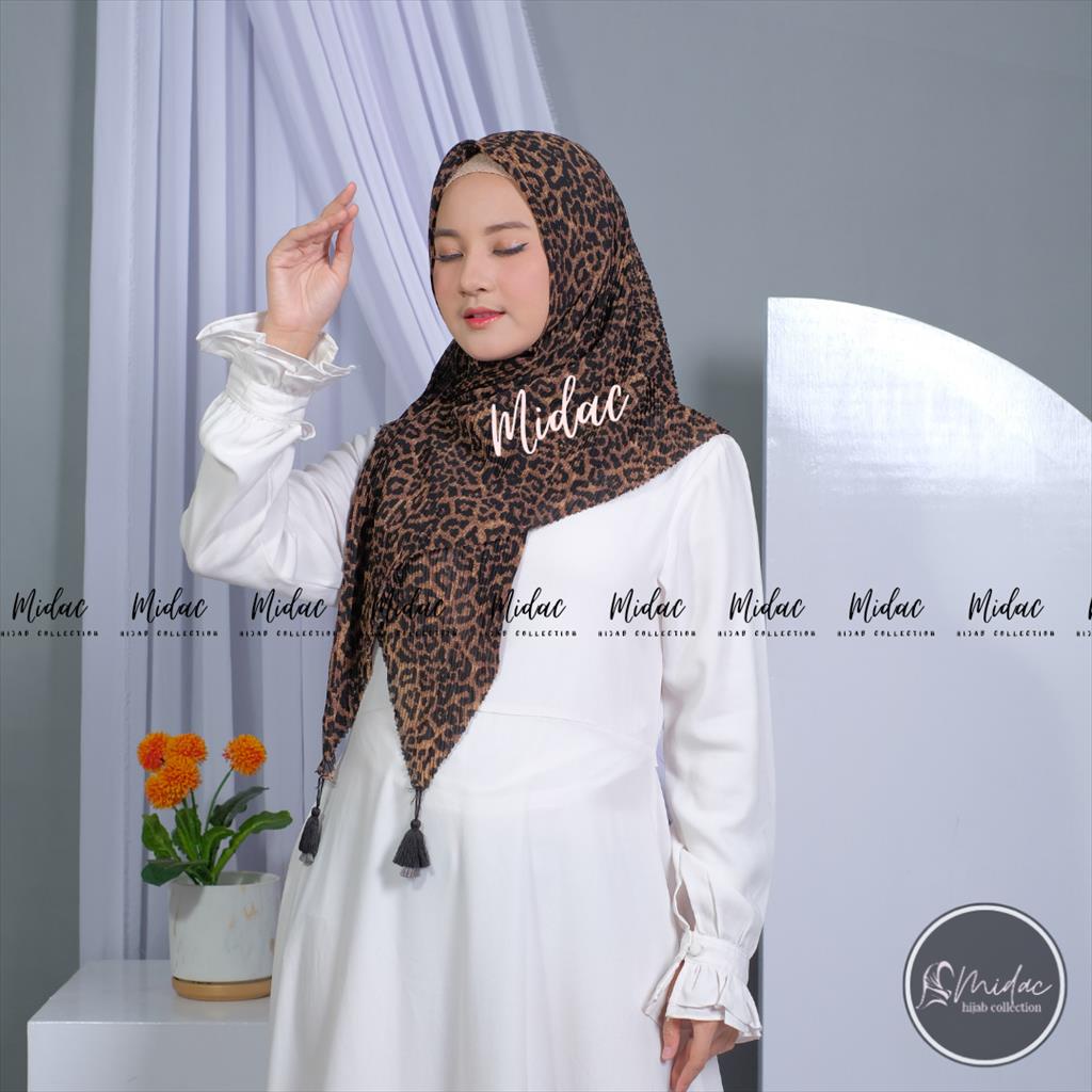 Hijab Segi Empat Plisket Motif Leopard - Plisket Motif