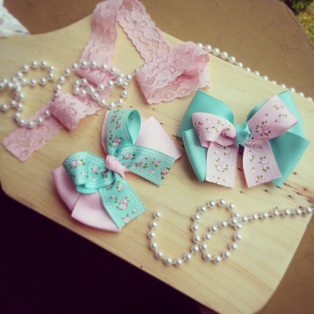 

Shabby Pastel Classic Bow