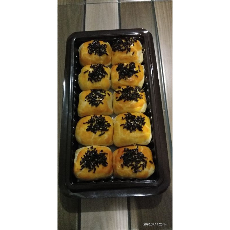 

Bolen mini pisang coklat