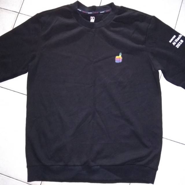Unirex Crewneck