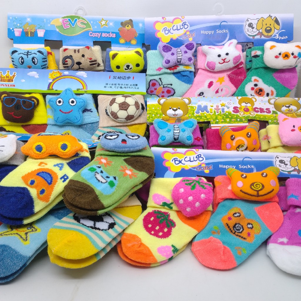 ISI 3 PASANG KAOS KAKI BAYI MOTIF BONEKA 3D USIA 0-6 BULAN