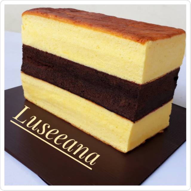 

Lapis Surabaya Premium