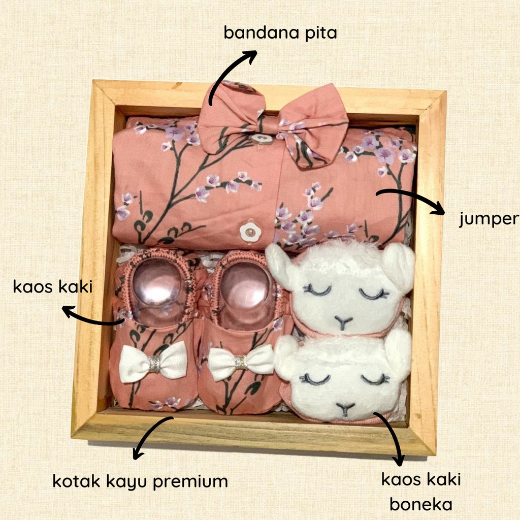Lovely Set - Hampers Bayi / Hamper Baby Girl / Kado Lahiran Bayi Perempuan Gift Set Babygift Parcel-Peach