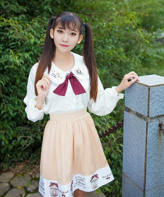 【AiVii】ROK LOLITA CINNAMON BIRDCAGE EMBROIDERY