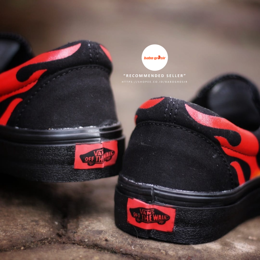 PROMO Sneakers Vans Slip On All Black Flame Red Premium (Motif Api), Sepatu Slip On Pria Wanita Import Quality, Tag Made in China, Waffle DT Anti Slip