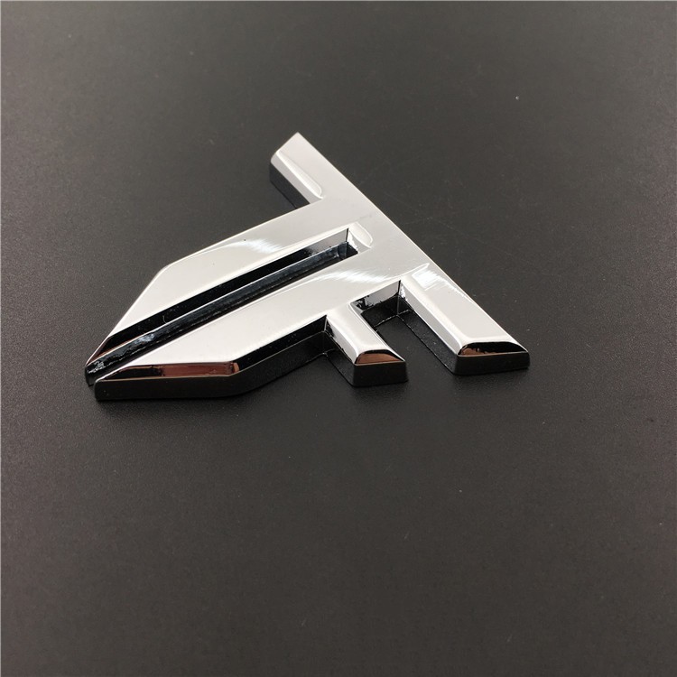 1pc Stiker Emblem Logo Transformers 3D TF Bahan Metal Untuk Mobil / Truk