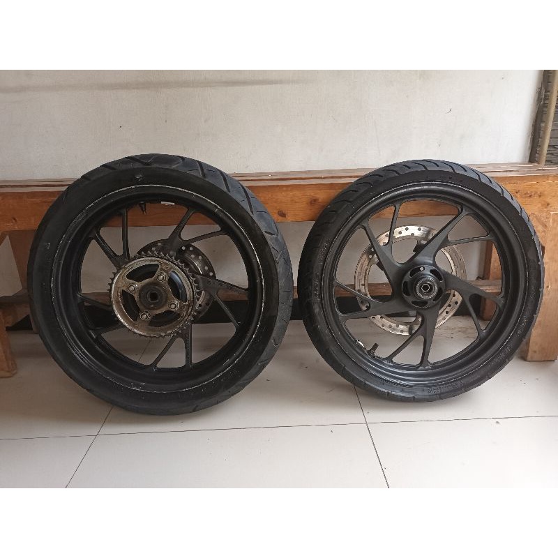 Velg fullset piringan cakram dan nap gear Original Copotan Honda CB150R Old & New & CBR 150R Facelif