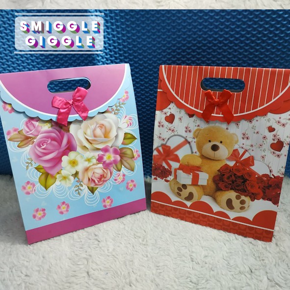 

Paper Bag_MEDIUM [Flower & Teddy Bear]