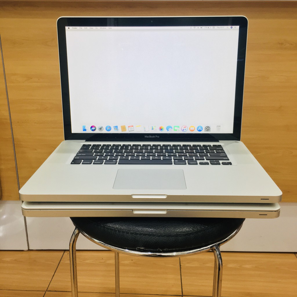 HARGA PROMO Second Laptop Macbook Pro 15inch 2011/MID 2012 Core i7 2.2ghZ