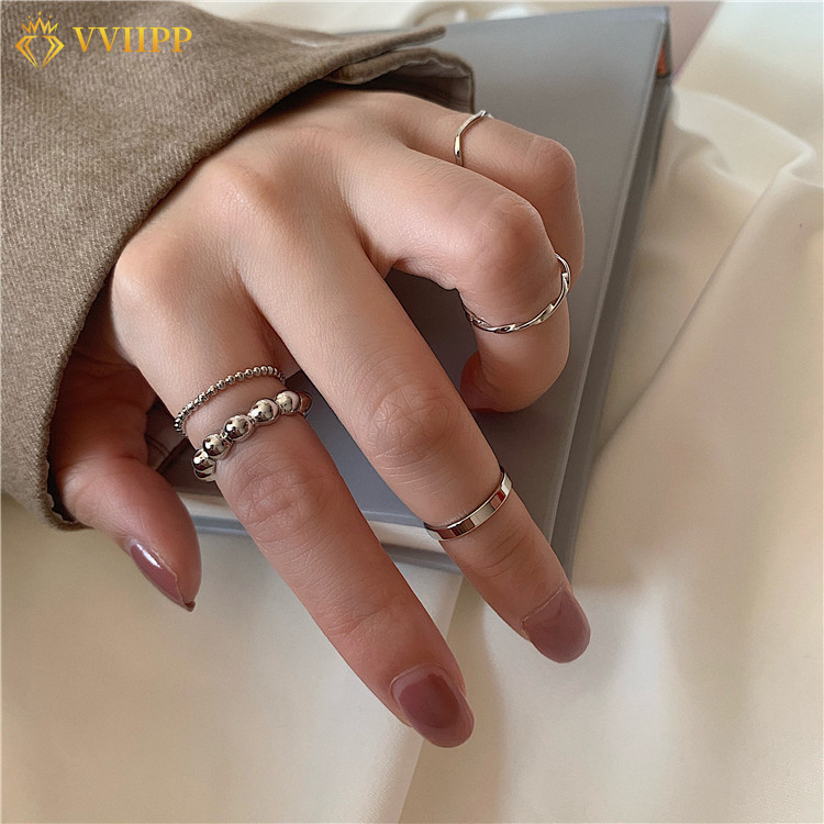 8pcs / Set Cincin Geometris Warna Emas Gaya Korea Untuk Aksesoris Perhiasan