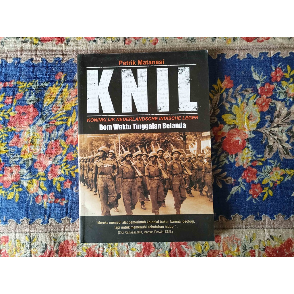 BUKU KNIL BOM WAKTU TINGGALAN BELANDA - PETRIK MATANASI