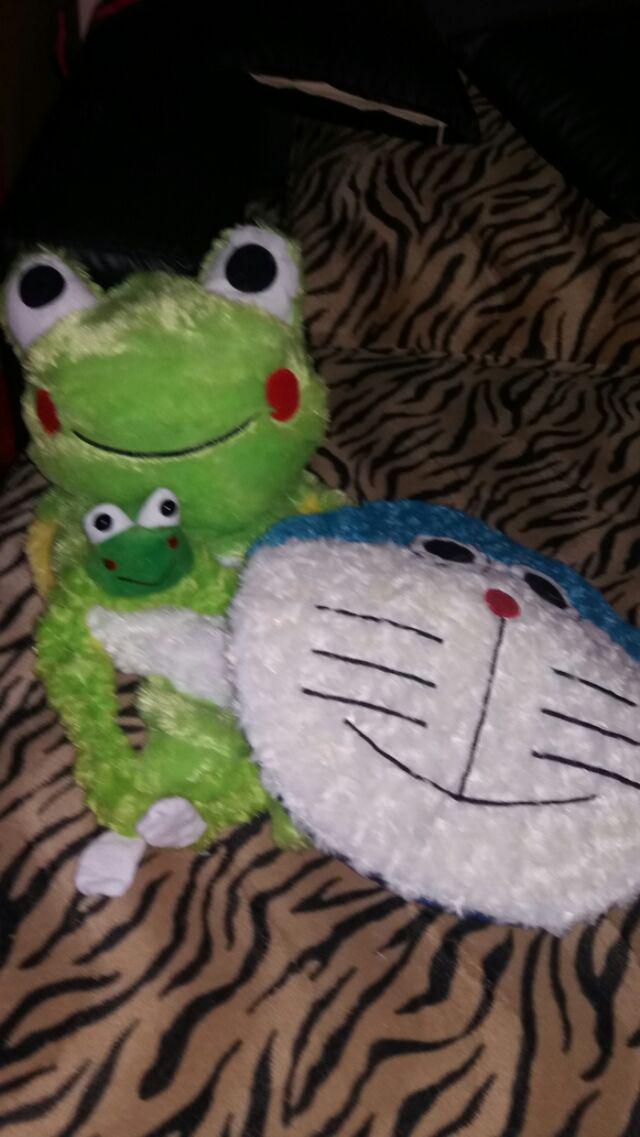 Sarung Galon Karakter