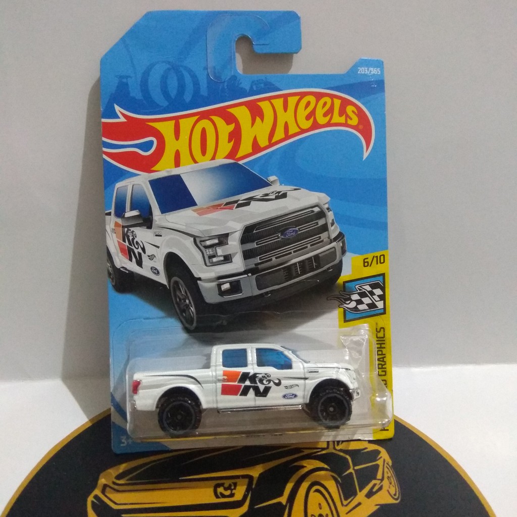 HOT WHEELS - 15 FORD F-150 K&N PUTIH