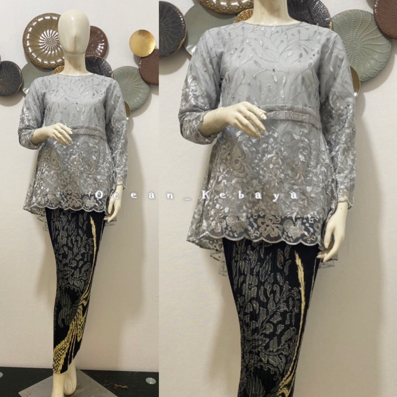kebaya / kebaya remaja