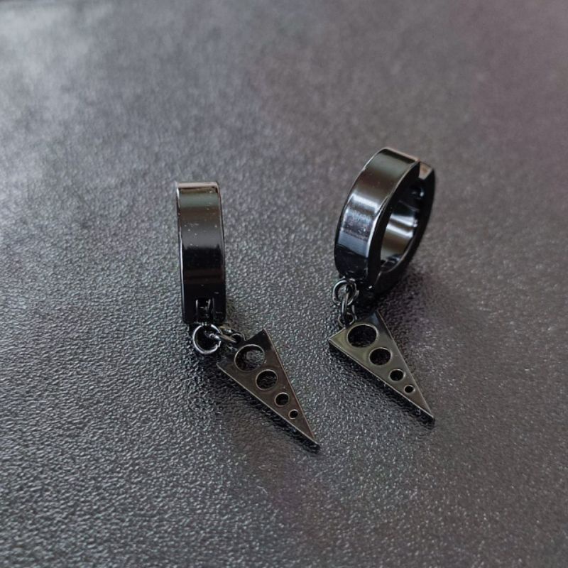 1pcs anting pria wanita stainless steel warna hitam