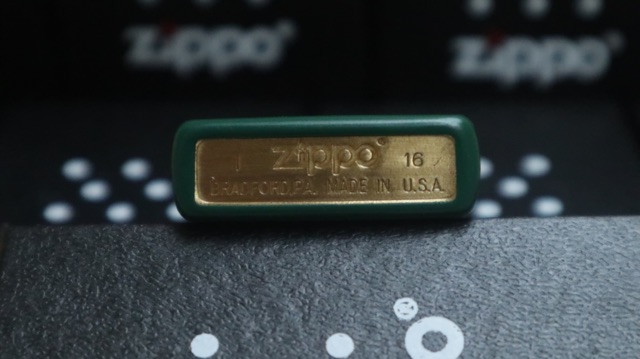 Zippo Matte SUPREME HIJAU ARMI Grade Ori