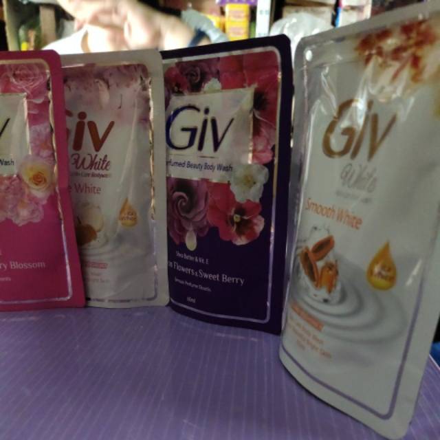 GIV CAIR  60 ML, PAKET 3 PCS ,PARFUME BARU. BOLEH MIX