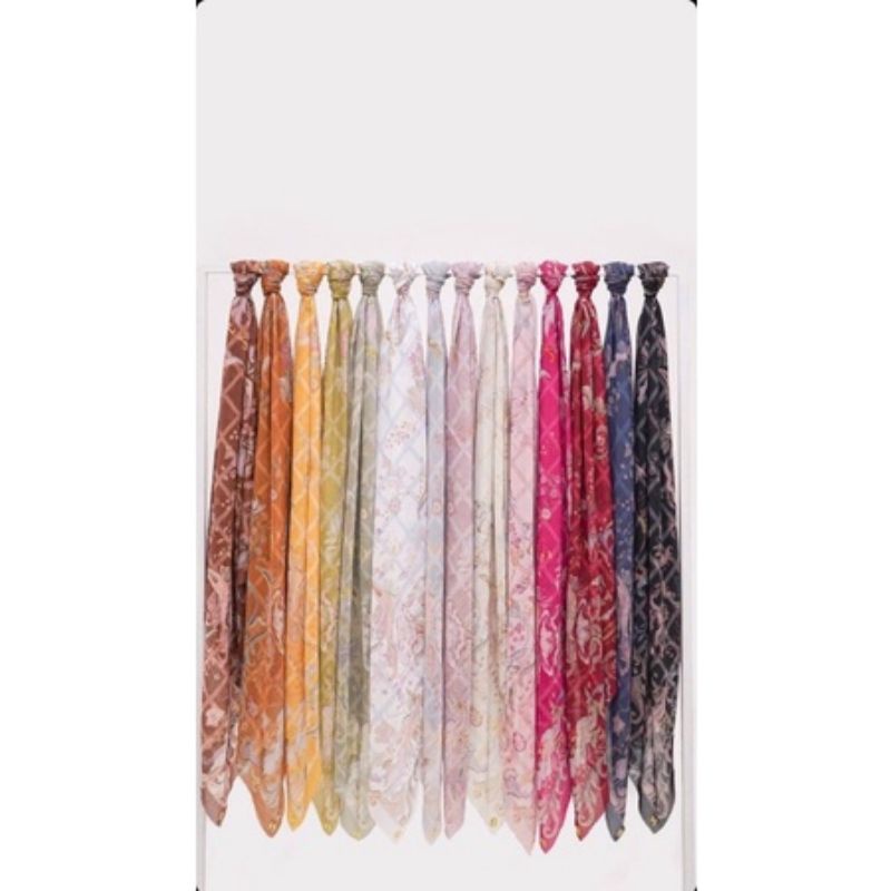 AUTOGRAPH SERIES BUTTONSCARVES