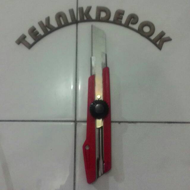 

Pisau cutter L-500 pisau potong pisau kater working cutter kenko