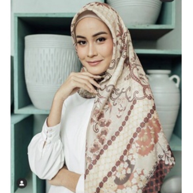 Preloved Bunaken Scarf by Wearing Klamby