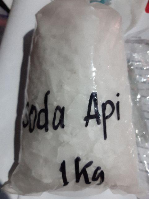 Naoh Teknis Caustic Soda / Soda Api 1 Kg