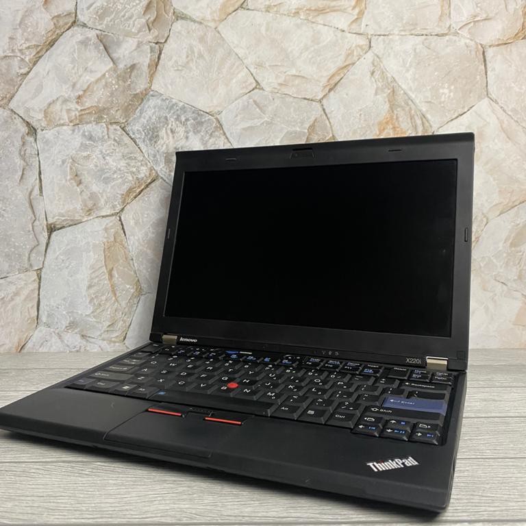 Lenovo Thinkpad X220 Intel Core i3 Second Murah Bergaransi