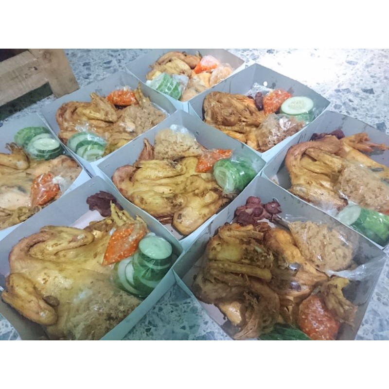 

Ayam Goreng Kampung