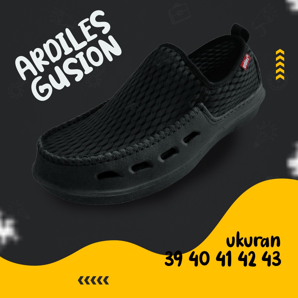 Sepatu Hitam Full Slip on pria ukuran 39 sampai 43 , sekolah kuliah kerja ringan anti air, original ardiles nyaman di pakai