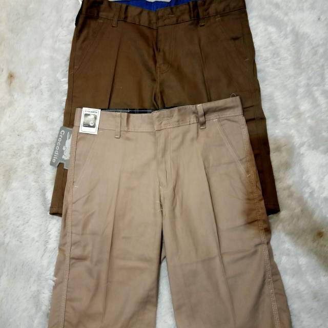 CELANA PENDEK CROCODILE