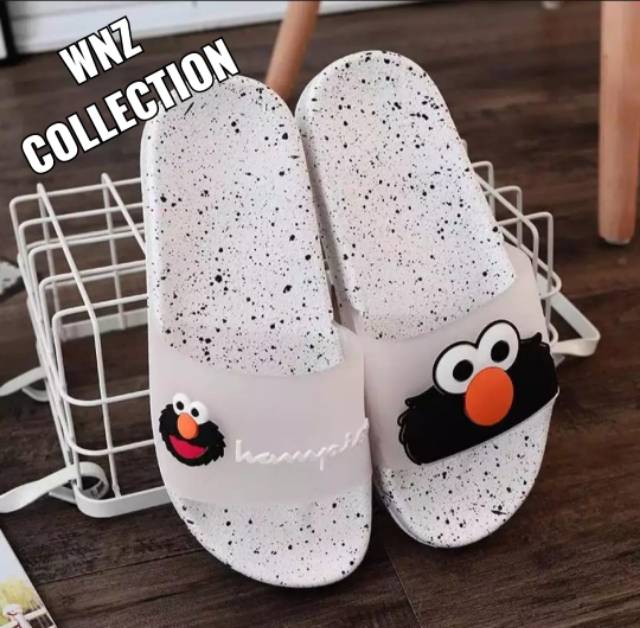 WnZcollection / Sandal Elmo Putih / Sandal Elmo Karet / Sandal Wanita / Flat Wanita / Sandal Bintik