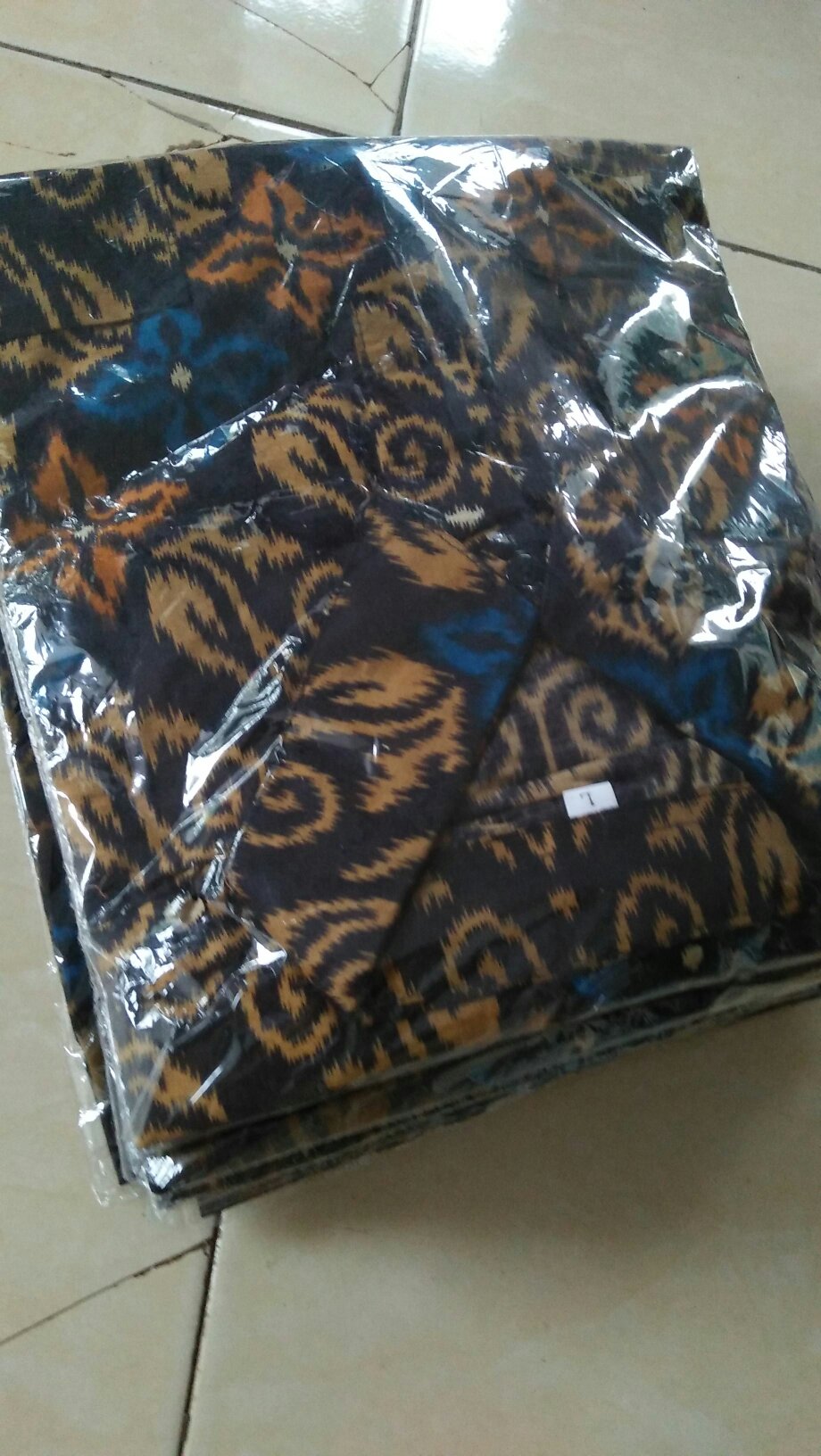Batik Kemeja Rantai