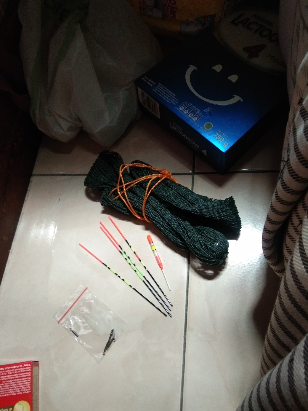 Tabung Tempat Wadah Starlite Fosfor