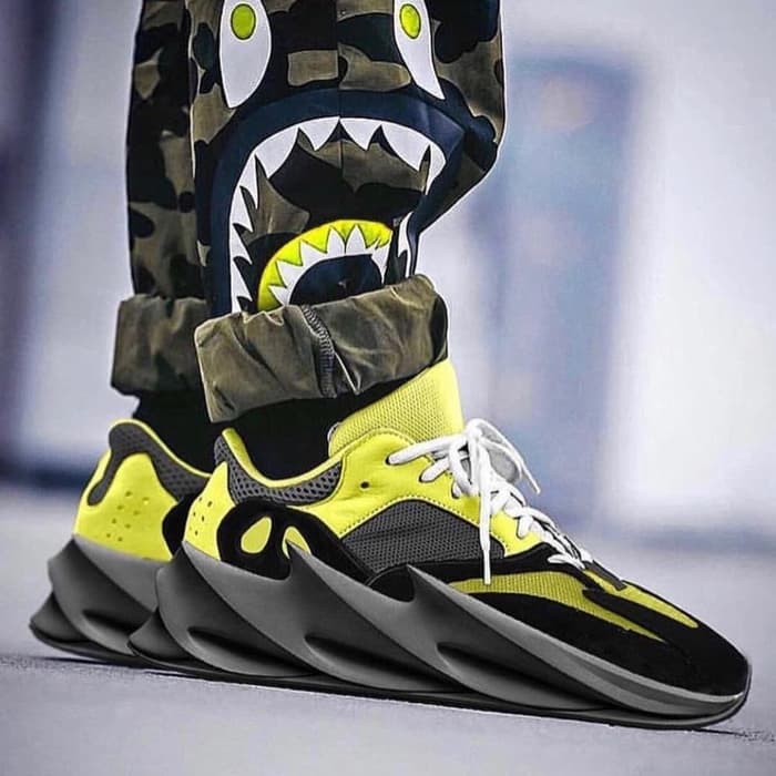 pride coach sneakers