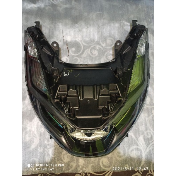 LAMPU DEPAN REFLEKTOR SET PCX 160 33100-K1Z-N21