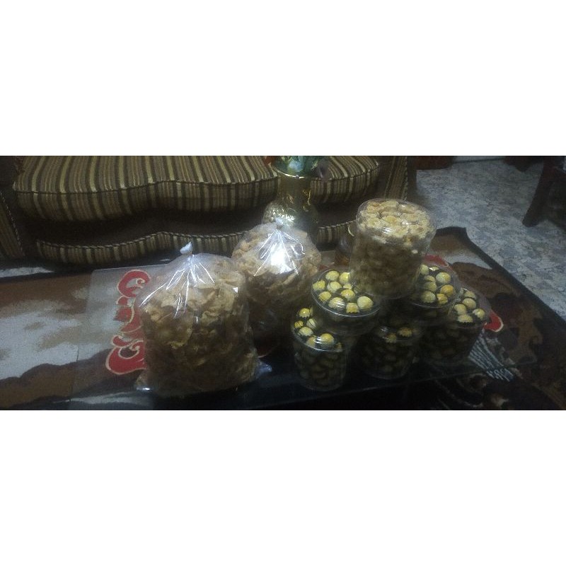 

kue Natar, kue salju, bangkit susu, good time, kue kacang, konplex , kue bawang, sagon bakar