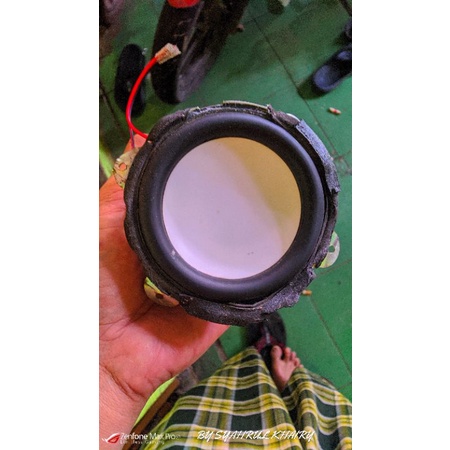 2 buah speaker 3.5 inch bekas tower tv polytron