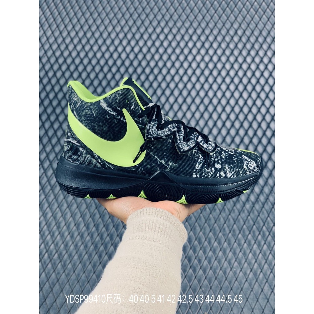 SEPATU BASKET ANAK NIKE KYRIE 5 FRIENDS GS KIDS