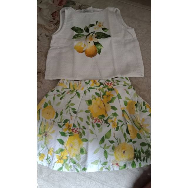 Preloved set gingersnaps