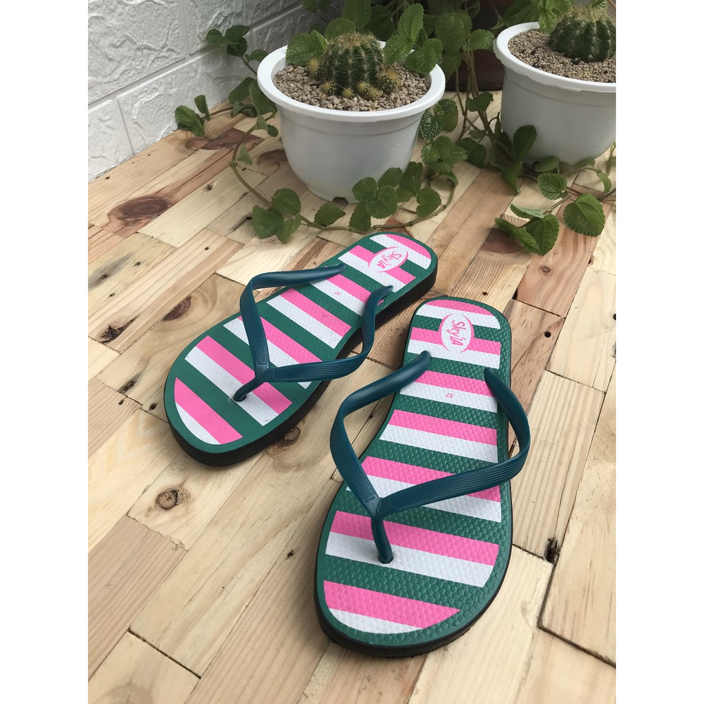 Sandal Japit Skyla Stripe bahan PVC bukan spon