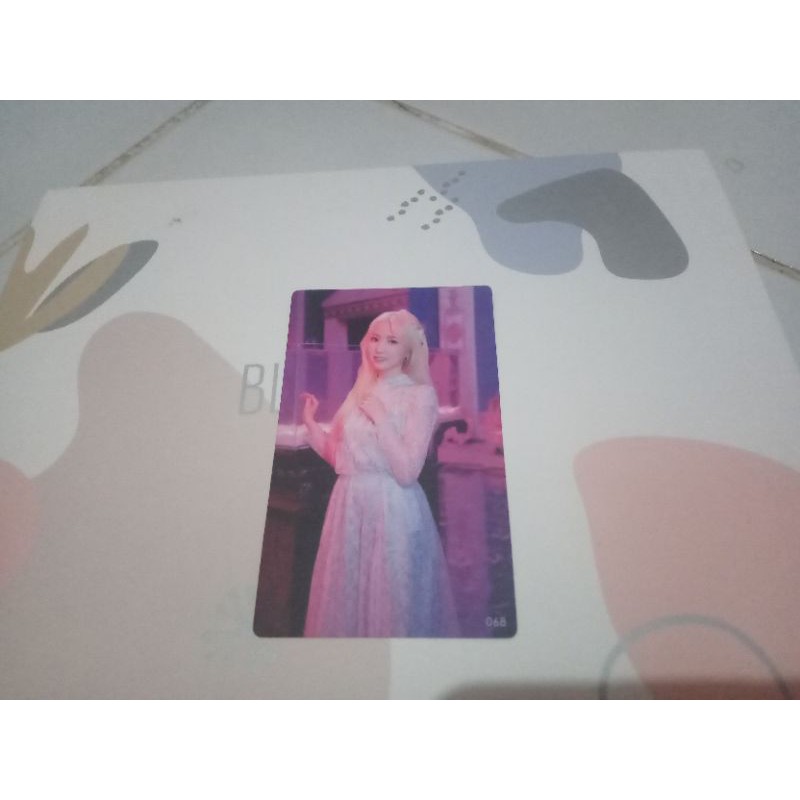 IZ*ONE VAMPIRE PHOTOCARD HITOMI