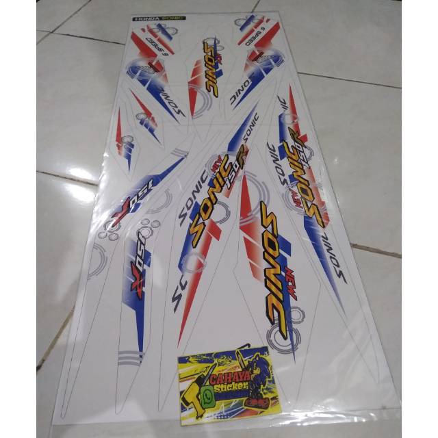Striping / Lis Variasi Honda Sonic 150 Semua Tahun Motif Grafis 1 Warna Putih