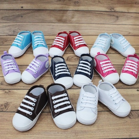 Sepatu Anak Bayi Prewalker Bayi Cowok Laki Laki Anti Slip Sol Halus Converse Sport Casual Motif