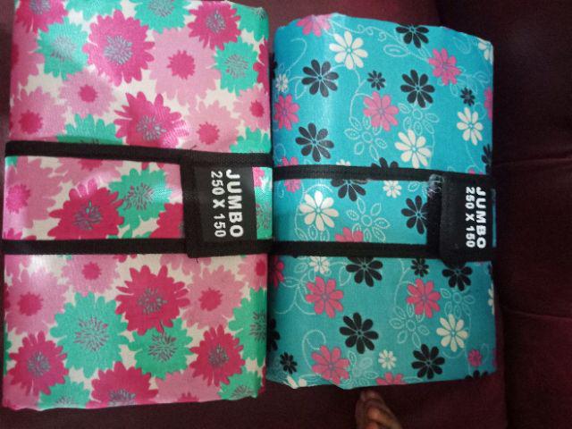 Tikar Piknik Lipat Bisa Pilih Motif Bahan Microsatin Jumbo 250 X 150 Cm