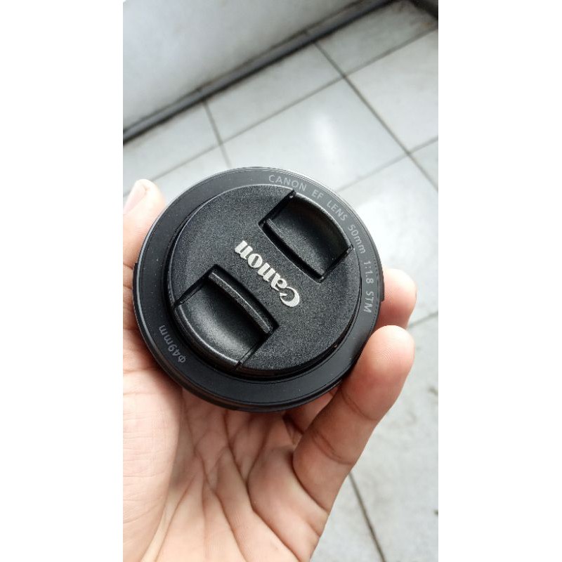 lensa fix canon 50?mm STM
