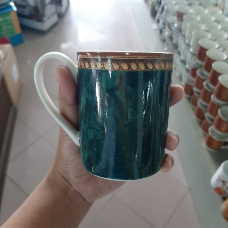CLASSIC MUG GELAS KERAMIK SANGO MOTIF ANTIK VINTAGE JADUL KOLEKSI DEKOR DAPUR CANTIK