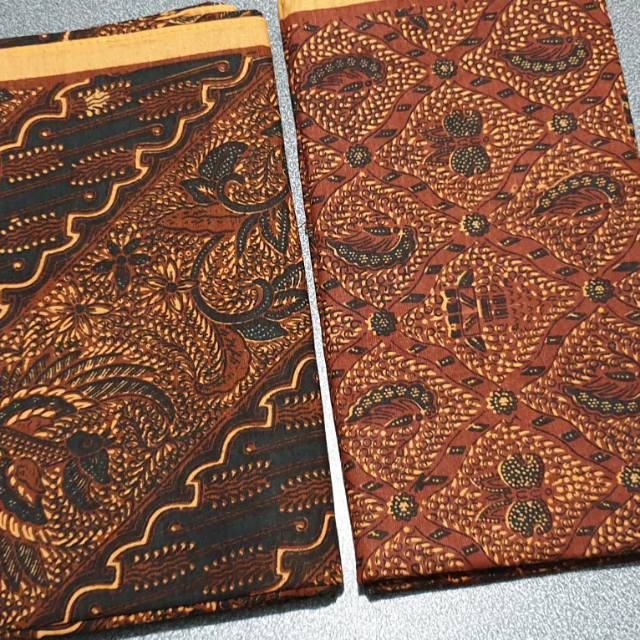 KAIN BATIK SOGA GENES SOLOAN / JARIK BATIK KAIN BERMOTIF TIDAK LICIN